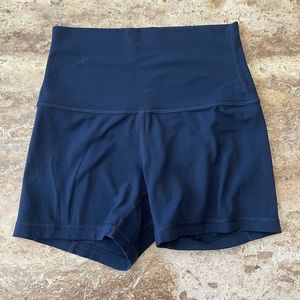 Lululemon align 4” shorts - size 4 - Navy